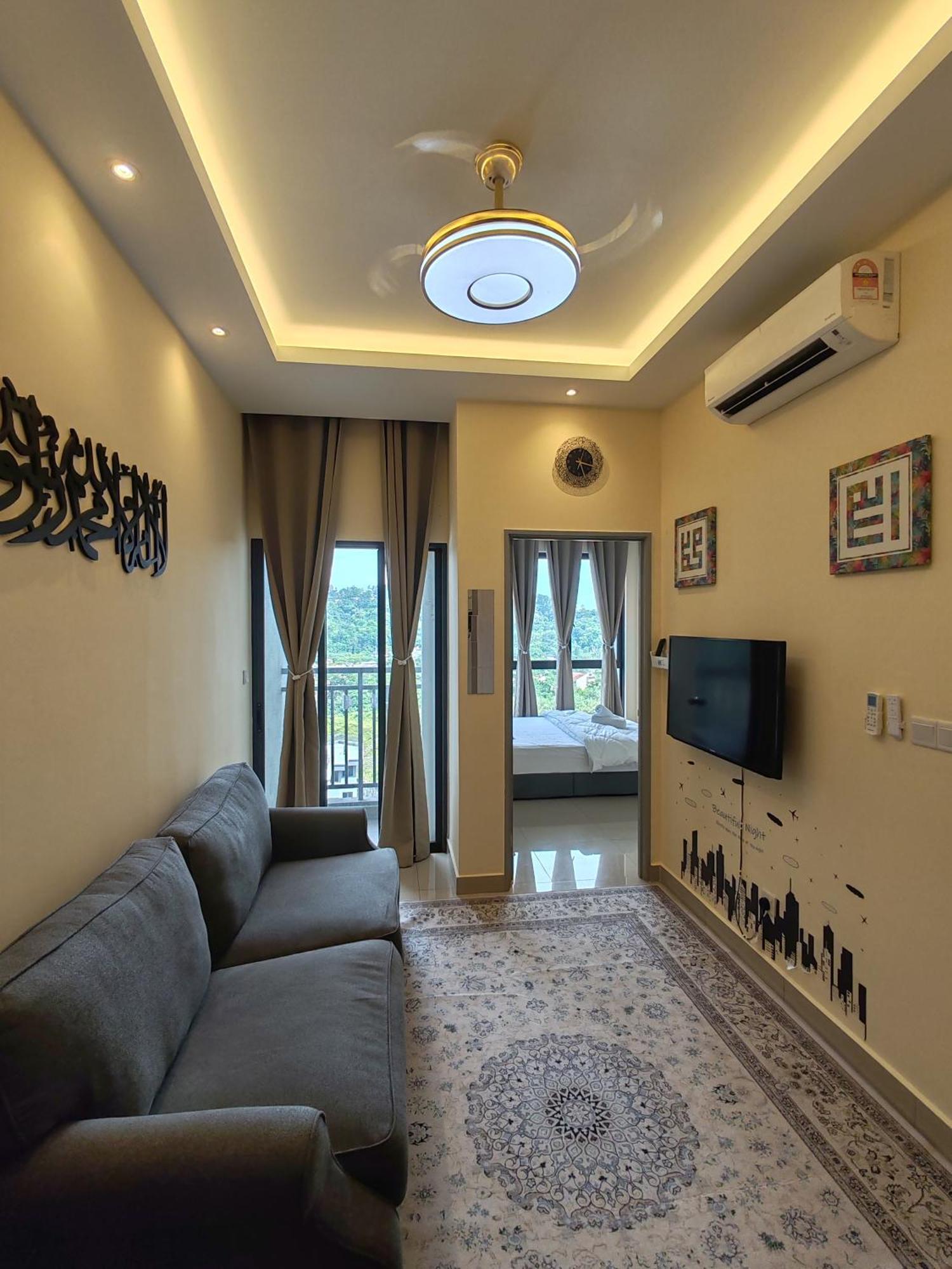 Homestay Gombak 3 Bedroom *