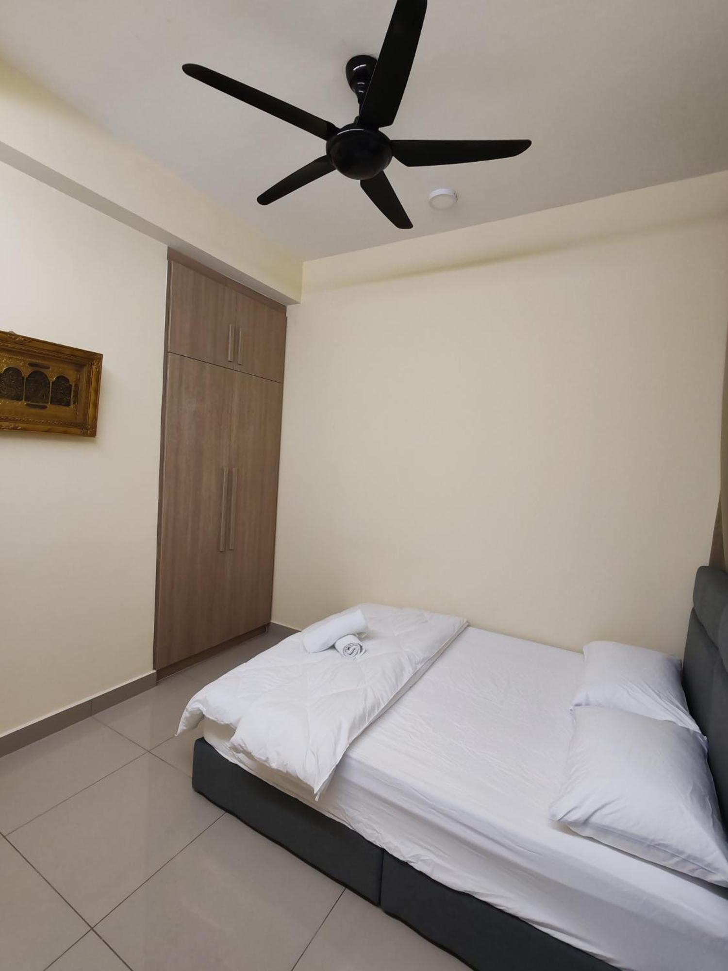 Apartment Homestay Gombak 3 Bedroom *